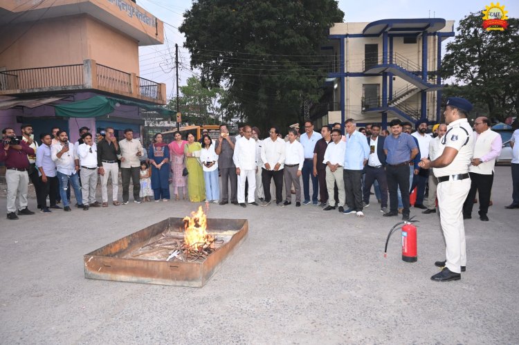 व्यापारियों ने सीखे आगजनी से बचने के गुर,अब बड़ी दुर्घटनाएं टलेंगी !