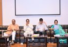 5 घंटे की मैराथन समीक्षा : अधिकारियों को राजेश मूणत की दो टूक: जनता की समस्याएं प्राथमिकता से सुलझाएं, लापरवाही नहीं चलेगी