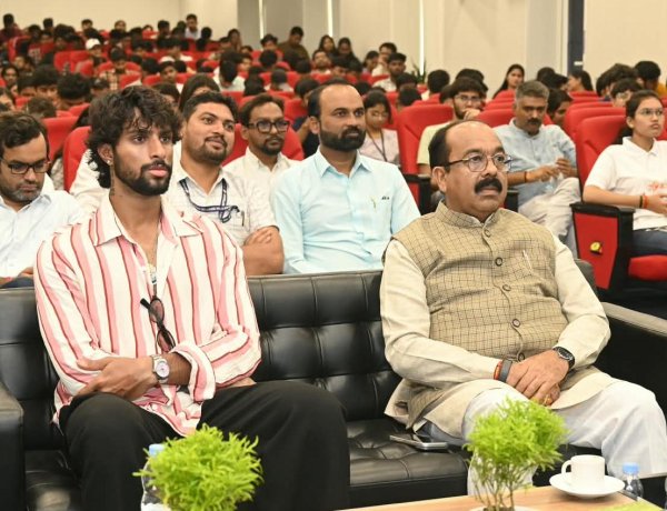 नशे से दूरी, खेल से दोस्ती… अरुण साव का युवाओं को संदेश, तिलक वर्मा ने गिनाए खेल के फायदे