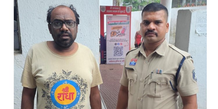 बेरोजगारी से परेशान होकर रात 3 बजे छैनी-हथौड़ा लेकर मंदिर पहुंचा, तीन प्रतिमाएं तोड़ीं, CCTV से पकड़ा गया आरोपी